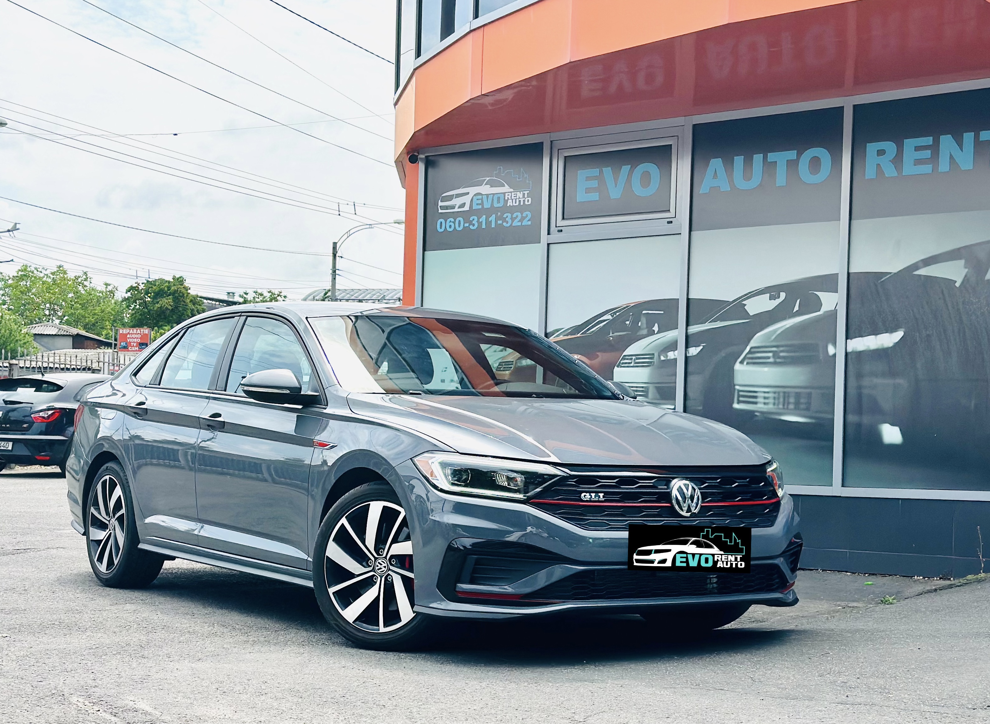 Авто в аренду Молдова Volkswagen Jetta GLI - Авто на прокат Кишинев -  Аренда машин в Rent Evo Auto Прокат авто